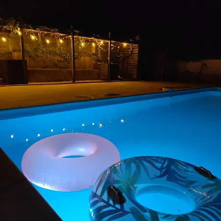 Reve With Private Pool And Airco Prázdninový dům