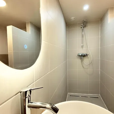 Prázdninový dům Reve With Private Pool And Airco